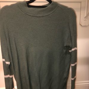 American Eagle Forest Green Sweater